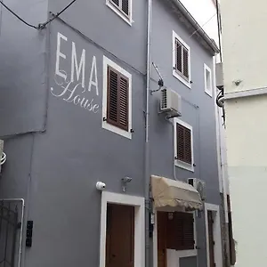  Appartement Ema